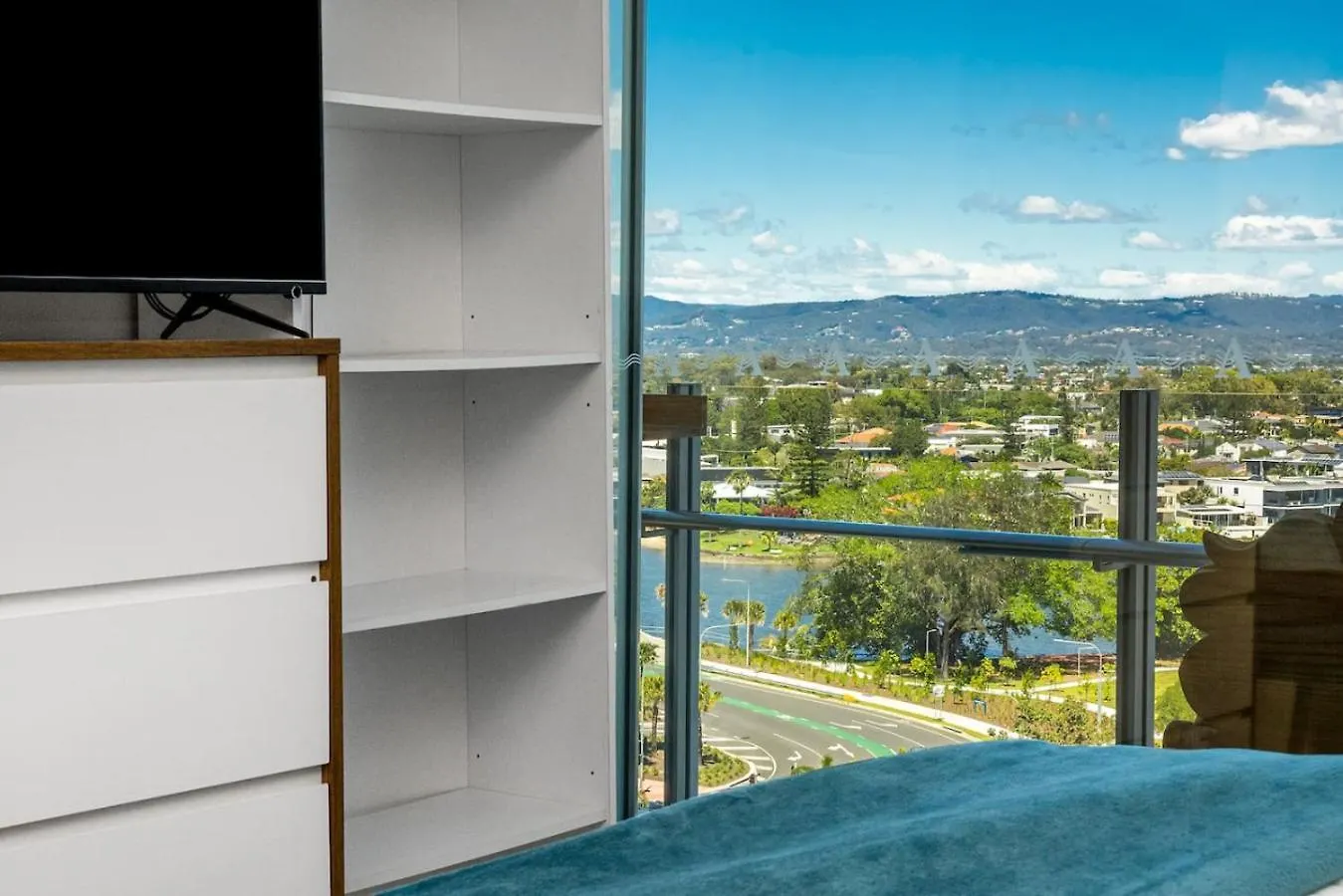 Lovely 1 Bed Apartment With Stunning Views Pool Gold Coast 0*,  Australia
